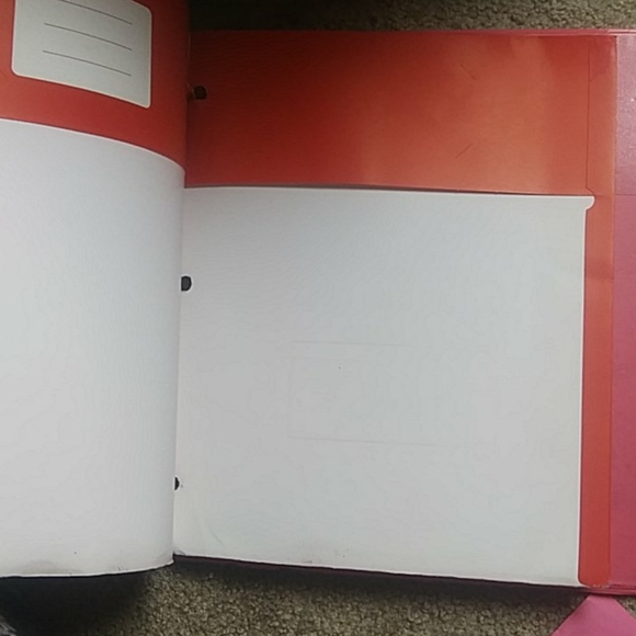 Binder - Picture 4 of 4